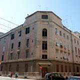 Arriviamo agli anni 20, quando a vedere la luce � il �gruppo Alluvionati�, pensato per offrire un riparo ai cittadini rimasti senza casa dopo la tragica alluvione del 6 novembre. Prese corpo nel rione Libert�, nell�attuale zona del Redentore, tra via Nicolai, via Martiri d'Otranto, via Don Bosco e e via Libert�